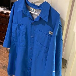 Columbia blue xxl button up shirt